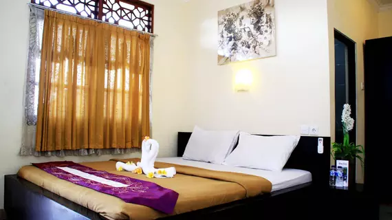 Gong Corner Homestay - Hostel | Bali - Kuta - Legian Kent Merkezi