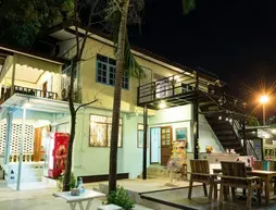 Nang Ta Yon at Ban Thap Chang Hostel | Bangkok - Prawet