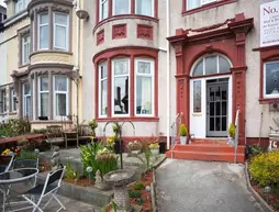 No 14 B&B | Lancashire (kontluk) - Blackpool - Kuzey Sahili