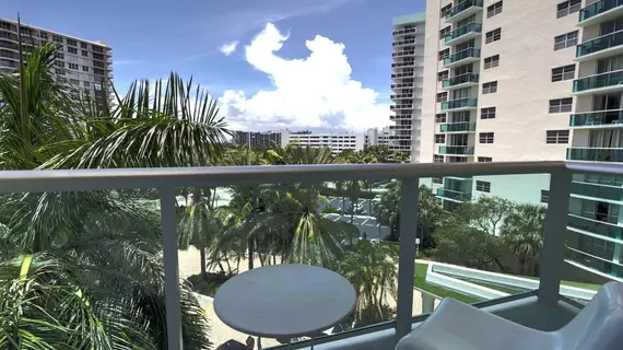 Hollywood Condo's | Florida - Fort Lauderdale (ve civarı) - Hollywood