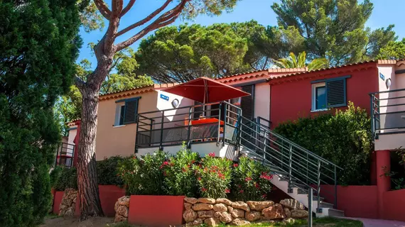 Hôtel Club Vacanciel Les Issambres | Provence - Alpes - Cote d'Azur - Var - Saint-Raphael (ve civarı) - Roquebrune-sur-Argens - Les Issambres