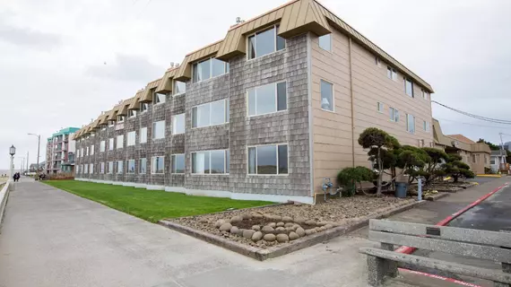 Ebb Tide Oceanfront Inn | Oregon - Oregon Coast - Seaside