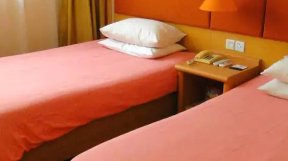 Home Inn Suzhou Guanqian Branch | Jiangsu - Suzhou - Gu Su Bölgesi