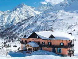 Hotel Adamello | Lombardy - Brescia (il) - Ponte di Legno - Passo del Tonale