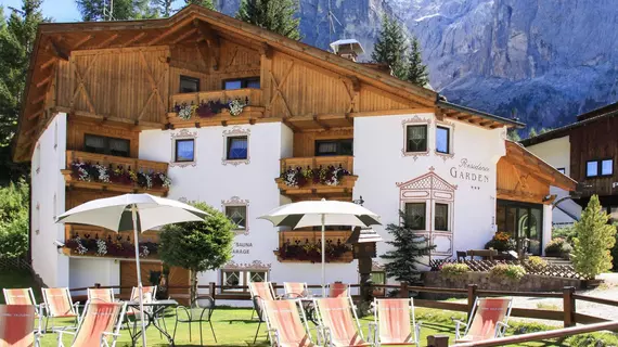 Apartments Residence Garden - Gardenahotels | Trentino-Alto Adige - Güney Tirol (il) - Selva di Val Gardena