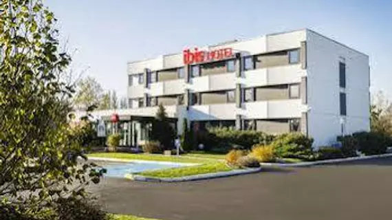 ibis Mulhouse Ile Napoleon | Grand Est - Haut-Rhin (bölge) - Sausheim