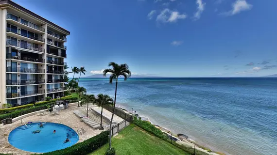 Hololani Oceanfront Condominiums | Hawaii - Lahaina - Kahana (Maui)