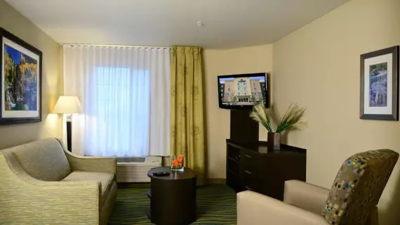 Candlewood Suites Denver Northeast - Brighton | Kolorado - Denver (ve civarı) - Brighton