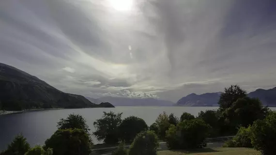 Lake Hawea Hotel | Otago - Hawea Gölü