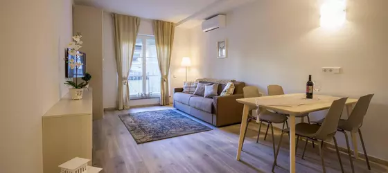 Tivoli Apartments | Trentino-Alto Adige - Güney Tirol (il) - Bolzano - Eski Kent