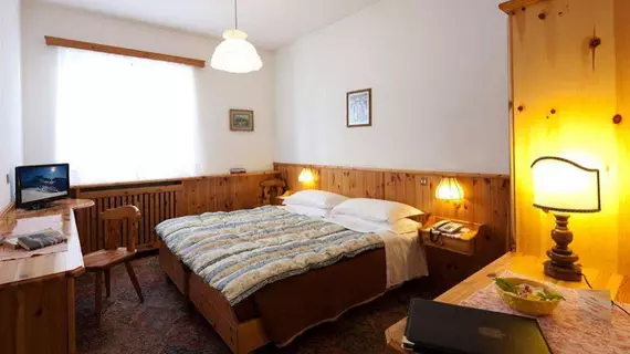 Hotel Bellaria | Veneto - Belluno (vilayet) - Cortina d'Ampezzo - Cortina d'Ampezzo Tarihi Merkezi