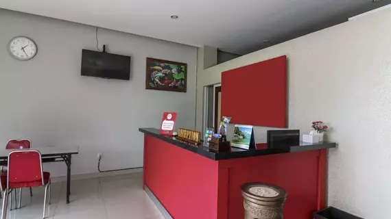 NIDA Rooms Tata Bumi Godean | Yogyakarta Özel Bölgesi - Yogyakarta (ve civarı) - Sleman