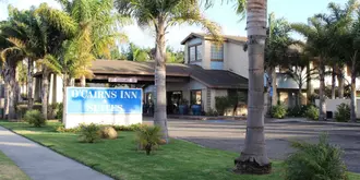 O'Cairns Inn and Suites