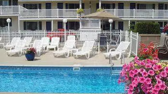 Footbridge Beach Motel | Maine - Ogunquit - Wells (ve civarı) - Ogunquit