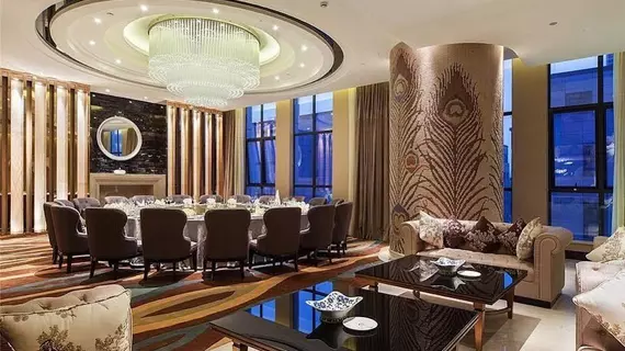 Chengdu Phoenix International Hotel | Sişuan - Chengdu - Shuangliu District