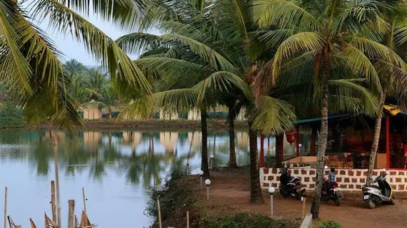 Om Lake Resort | Goa - Kuzey Goa - Arambol