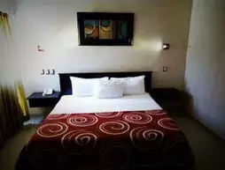 Hotel Madrid Tuxtla | Chiapas - Tuxtla Gutierrez (ve civarı) - Tuxtla Gutierrez