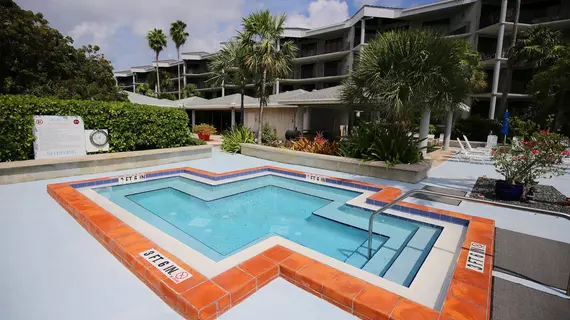 1800 Atlantic Suites | Florida - Key West