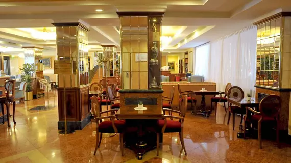 Santa Barbara Hotel | Lombardy - Milano (ve civarı) - San Donato Milanese