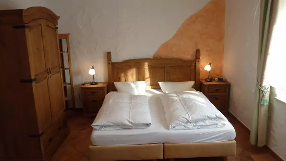 Pension Zum Schlangenkönig | Brandenburg Bölgesi - Burg (Spreewald)