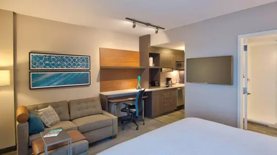 TownePlace Suites Miami Airport | Florida - Miami (ve civarı) - Miami