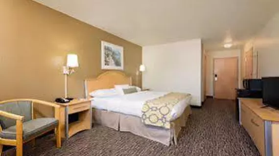 Baymont Inn and Suites Lawrenceburg | Indiana - Greendale