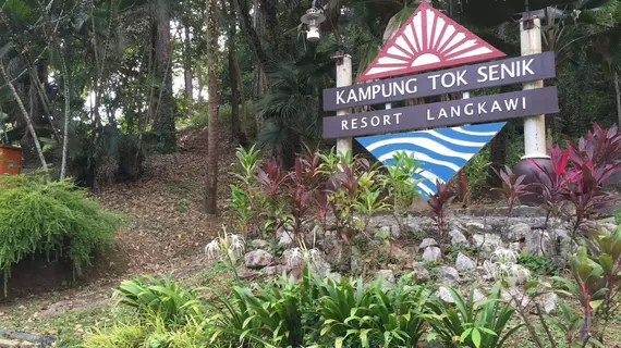 Kampung Tok Senik Resort | Kedah - Langkawi - Kampung Mawar