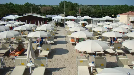 Camping Villaggio Cortina | Marche - Ancona (vilayet) - Senigallia