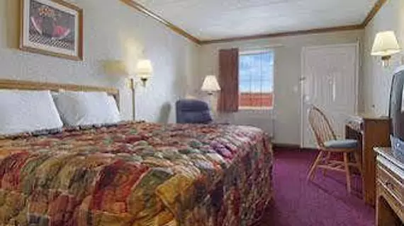 Days Inn - Auburn | Indiana - Fort Wayne (ve civarı) - Auburn