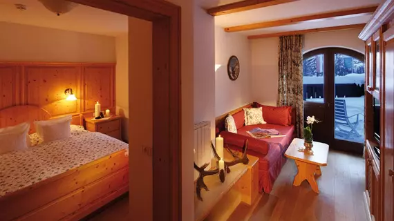 Hotel Kolfuschgerhof | Trentino-Alto Adige - Güney Tirol (il) - Corvara in Badia