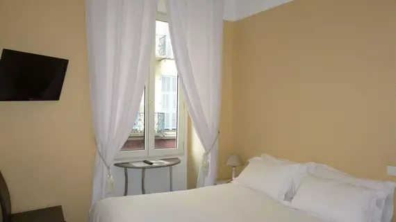 Hotel Villa La Tour | Provence - Alpes - Cote d'Azur - Nice (ve civarı) - Nice Kent Merkezi - Eski Şehir