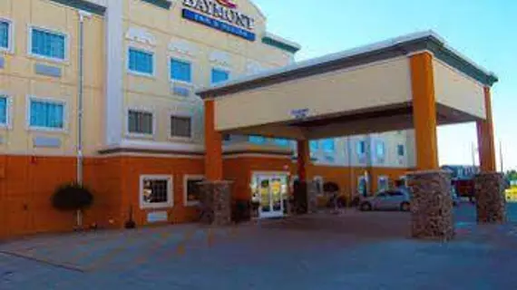 Baymont Inn & Suites | Kuzey Dakota - Minot