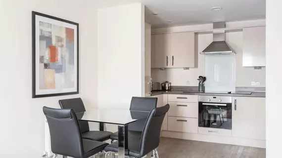 Central Gate House of Fisher Apartments | Berkshire (kontluk) - Newbury