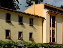 Albergo Regina Giovanna | Marche - Ascoli Piceno (vilayet) - Arquata del Tronto