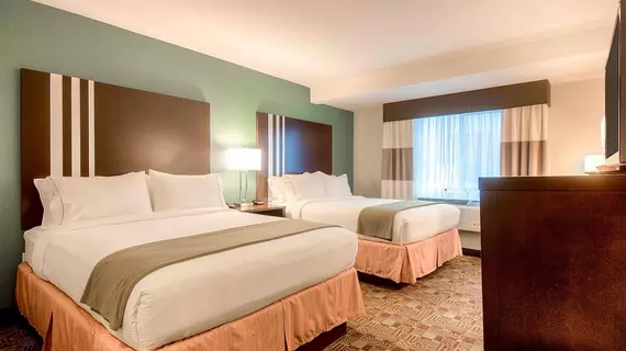 Holiday Inn Express Hotel & Suites Carlsbad Beach | Kaliforniya - San Diego County - San Diego Sahili