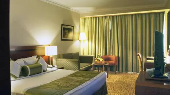 Ramee Royal Hotel | Dubai - Dubai