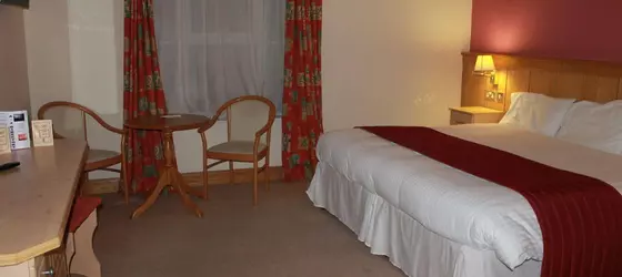 Mahon's Hotel | Kuzey İrlanda - Fermanagh (ilçe) - Enniskillen