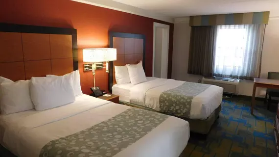 Days Inn and Suites Schaumburg | İllinois - Schaumburg