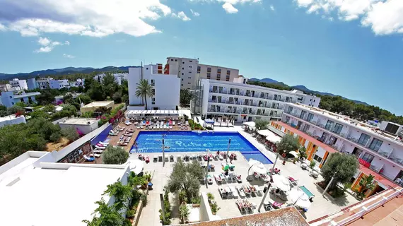 Hotel Puchet | Balearic Adaları - İbiza Adası - Sant Antoni de Portmany