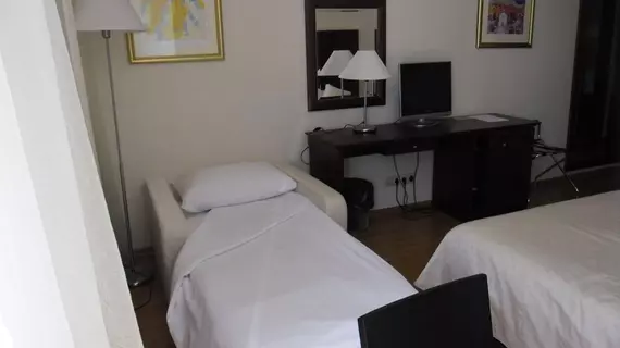 Hotel Croatia | Split-Dalmaçya - Baska Voda