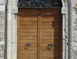 Palazzo Minciotti Assisi | Umbria - Perugia (vilayet) - Assisi