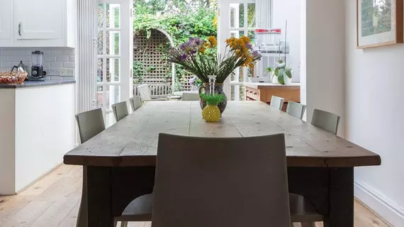 onefinestay - West Kensington Apartments | Londra (ve civarı) - Batı Londra