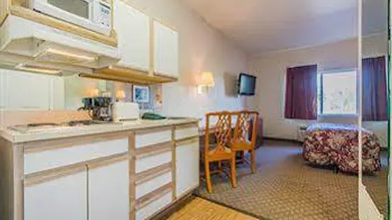 InTown Suites Colorado Springs | Kolorado - Colorado Springs (ve civarı) - Colorado Springs - Pikeview