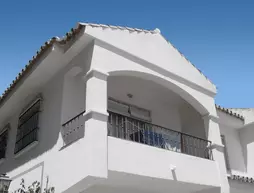 Apartamentos Turísticos La Mundial | Andalucia - Malaga İli - Malaga - Malaga-Este