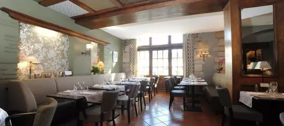 Hôtel de France | Bourgogne-Franche-Comte - Doubs (bölge) - Ornans