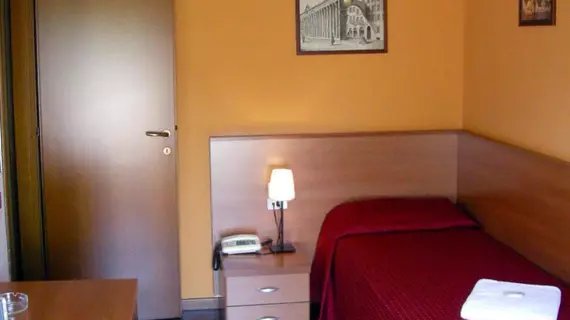 Hotel Forum | Lombardy - Milano (ve civarı) - Rozzano