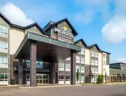 Microtel Inn & Suites by Wyndham Red Deer | Alberta - Red Deer (ve civarı) - Red Deer