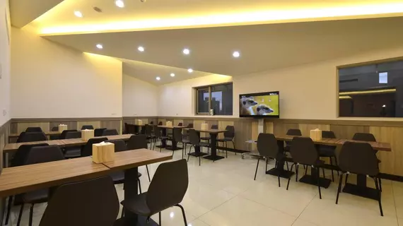 Plus Hotel | Taypey (ve civarı) - New Taipei City - Banqiao