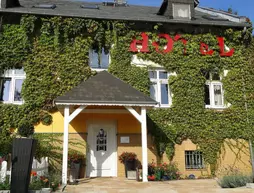 Hotel Dallgow | Brandenburg Bölgesi - Dallgow-Doeberitz