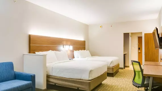 Holiday Inn Express and Suites Russellville | Arkansas - Russellville (ve civarı) - Russellville